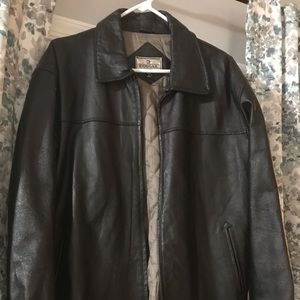 Men’s Cougar Leather Jacket